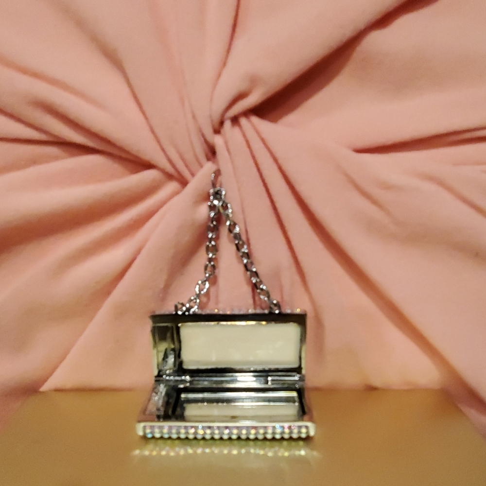Judith Leiber Mini Compact - Picture 2 of 5